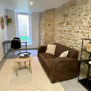 Vaste Renove - Centre Appartement